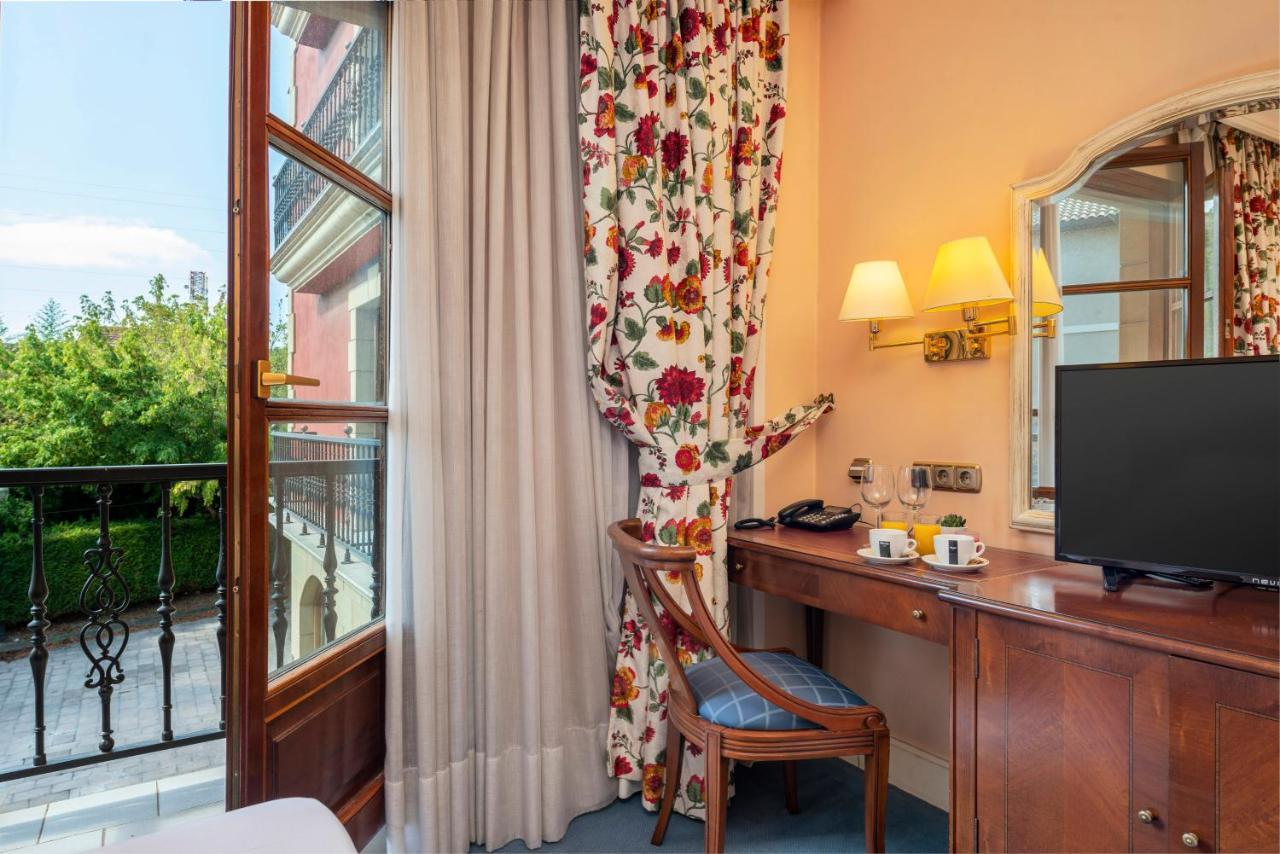 Hospedium Hotel Blu Sondika Εξωτερικό φωτογραφία