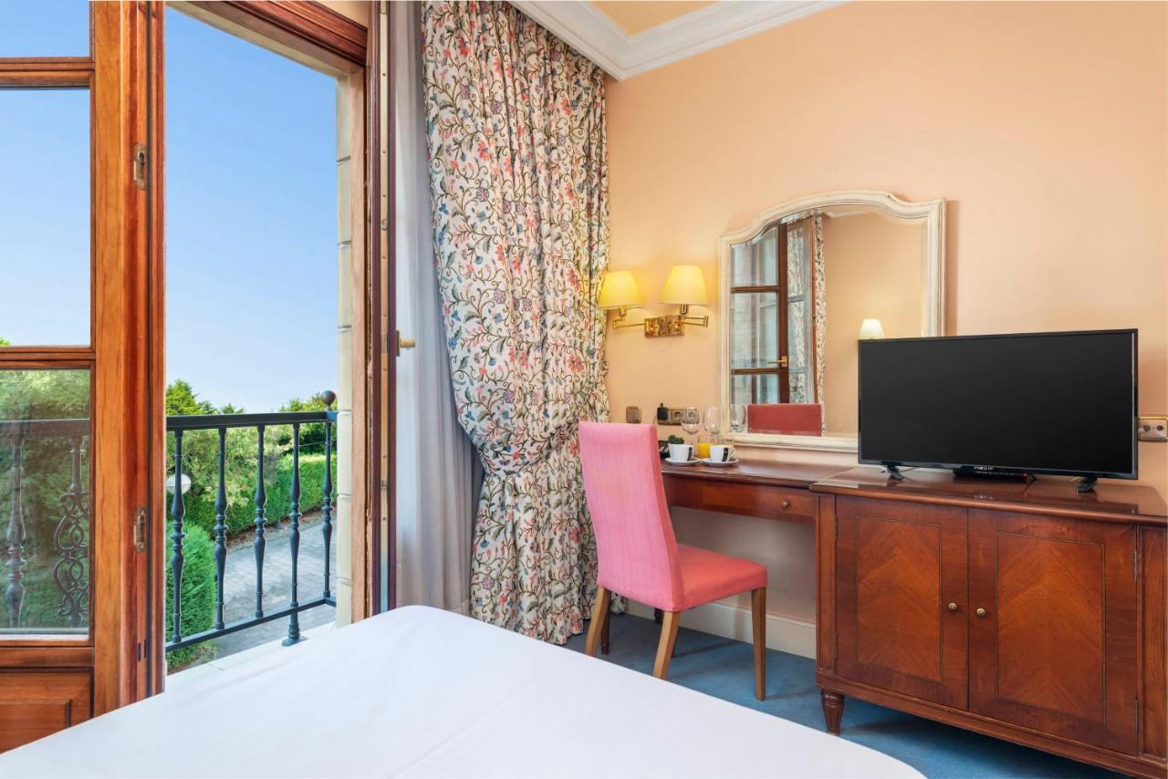 Hospedium Hotel Blu Sondika Εξωτερικό φωτογραφία