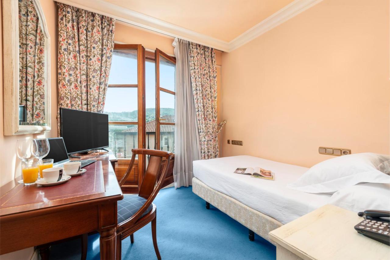 Hospedium Hotel Blu Sondika Εξωτερικό φωτογραφία