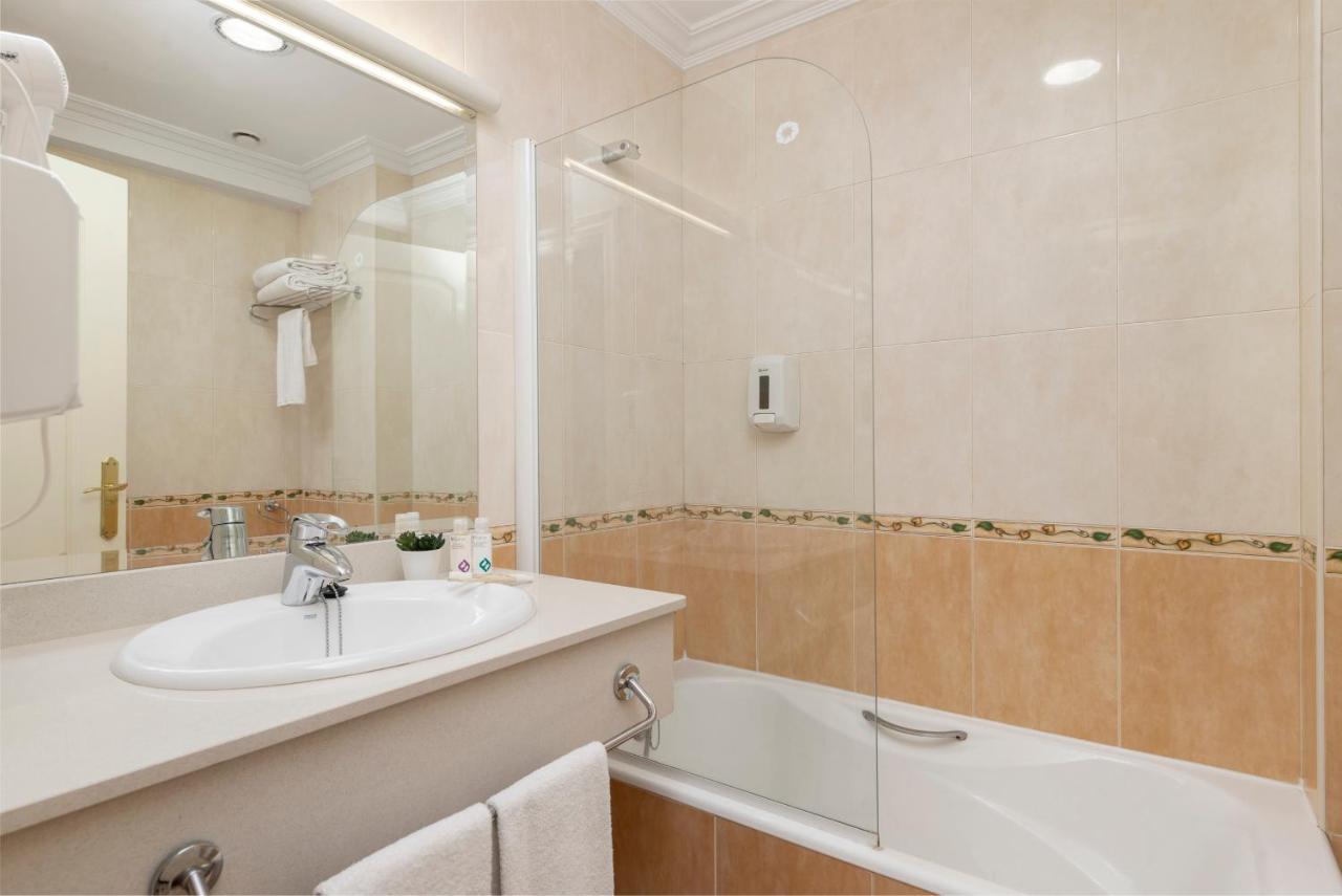 Hospedium Hotel Blu Sondika Εξωτερικό φωτογραφία